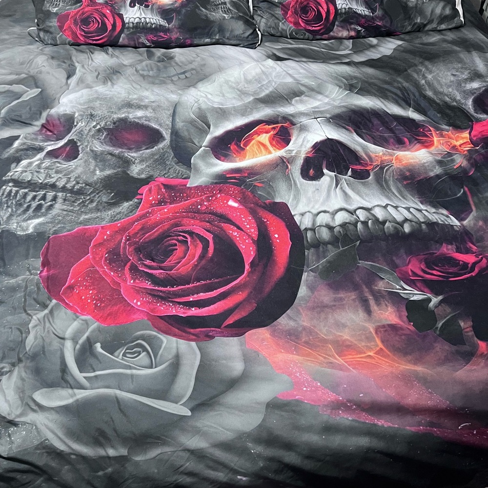 Gothic Skull and Rose Duvet Cover Set